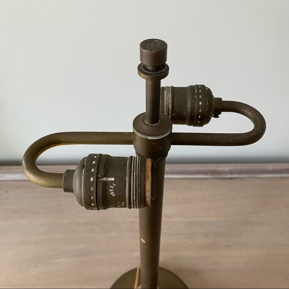 Vintage Walter Von Nessen Studio Bronze Table Lamp 1940’s - Picture 3 of 13